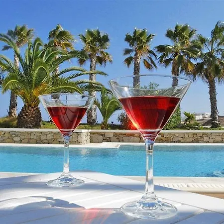 La Mykonos Hotel Kalafatis