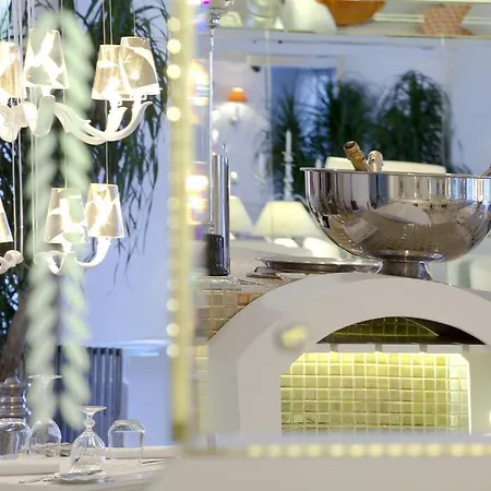 Hotel La Mykonos 5*