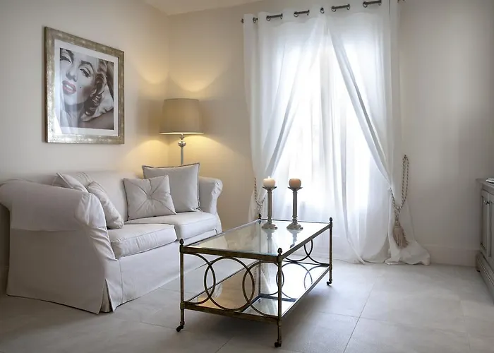 La Mykonos 5* קלפטיס